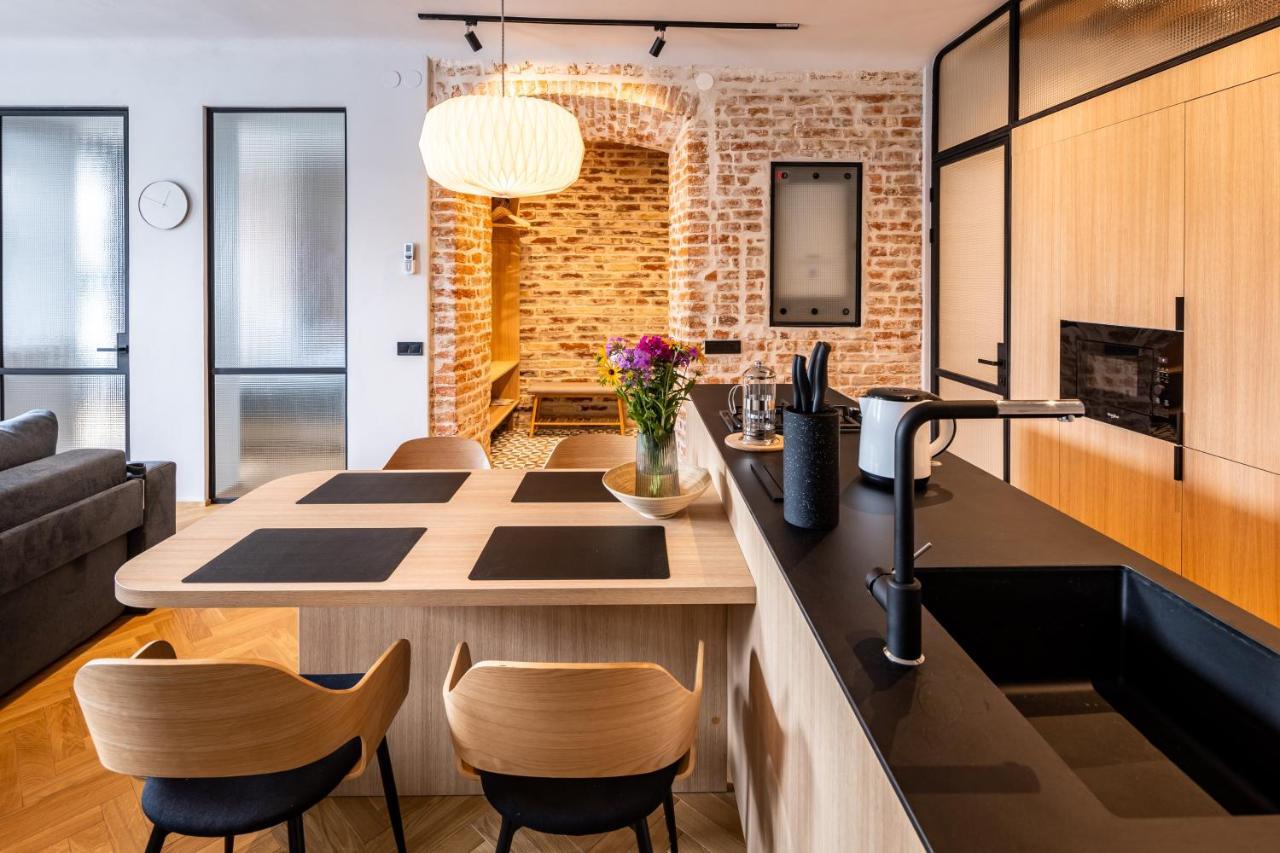 Onlviv Apartments Rynok Square 18/2 Exteriér fotografie